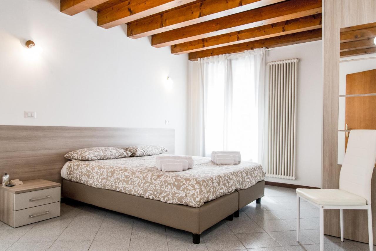 Intero Appartamento Nel Cuore Di Vicenza Exterior foto